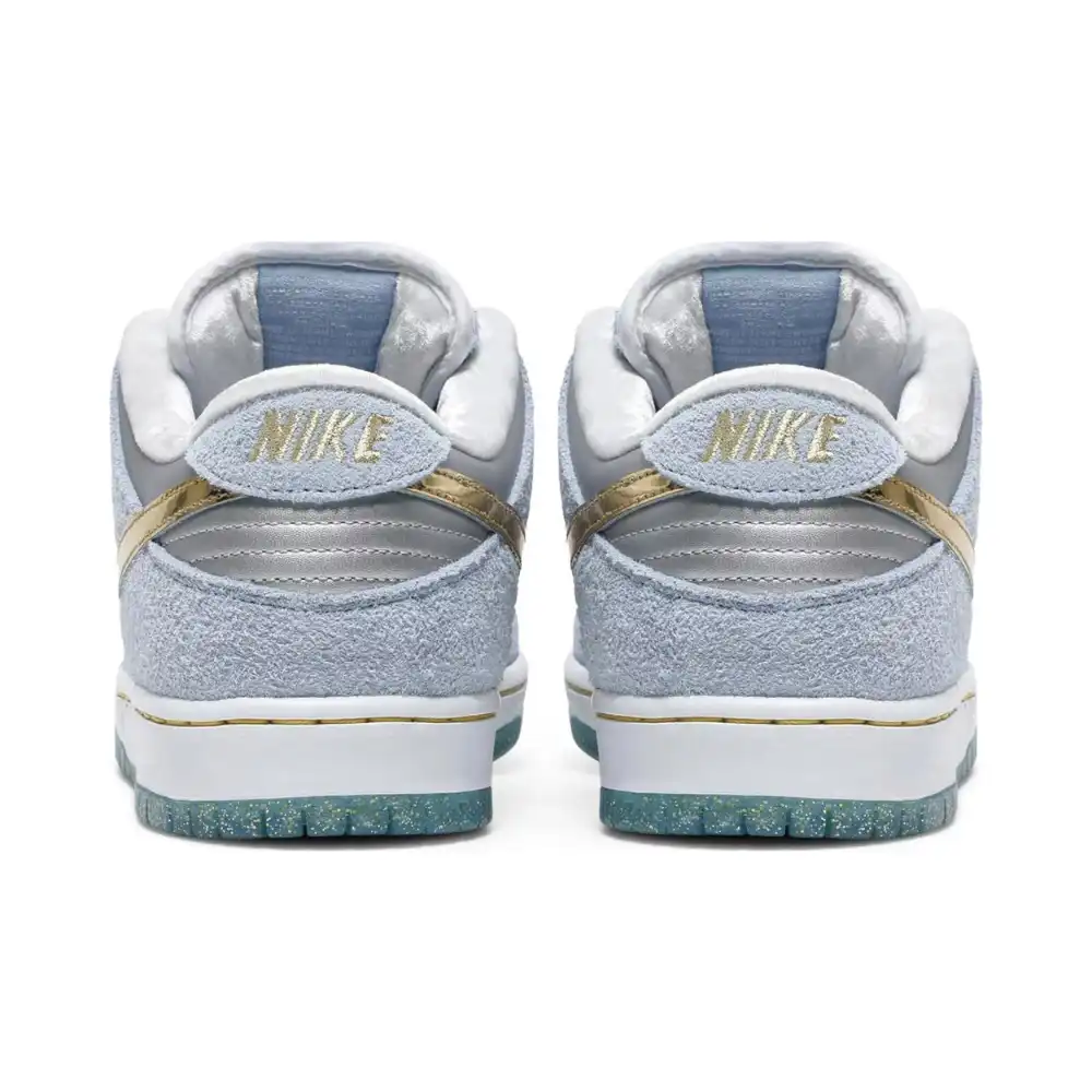 Tênis Nike Dunk Low SB x Sean Cliver Azul