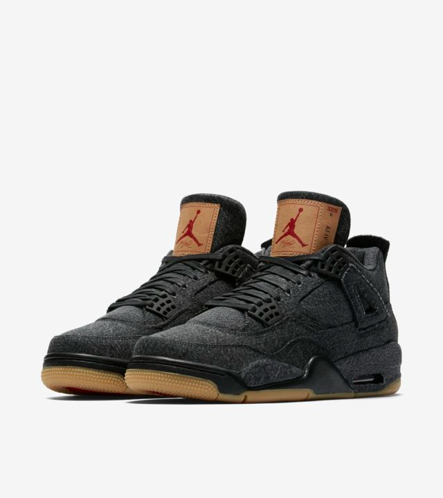 Levi's x Air Jordan 4 Retro Black