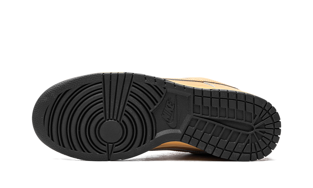 Dunk Low Retro SE "Wheat Gum"