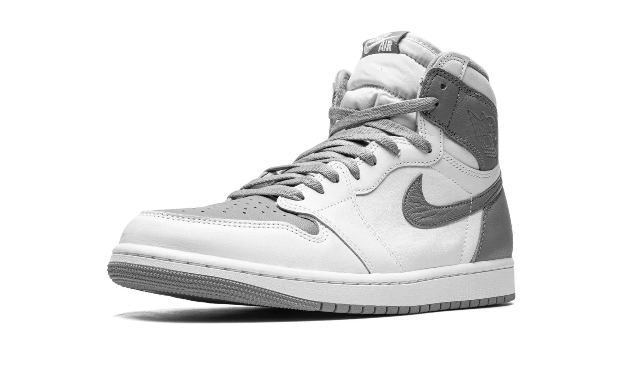 Nike Air Jordan 1 Retro High OG "Stealth"
