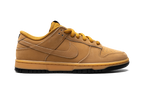 Dunk Low Retro SE "Wheat Gum"