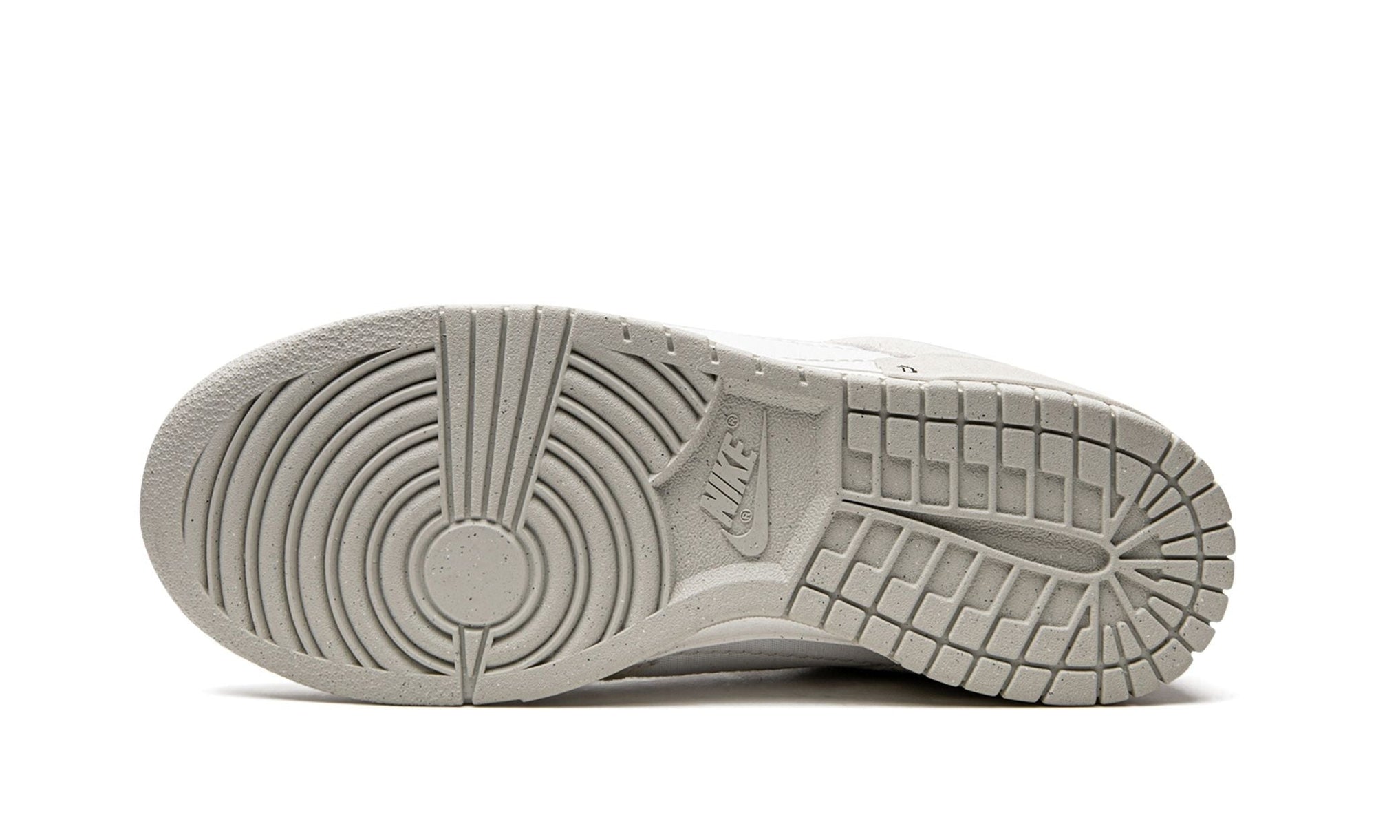 Dunk Low Disrupt 2 "Pale Ivory Black"
