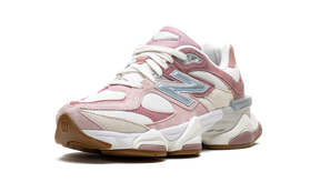 New Balance 9060 "Rose Pink"